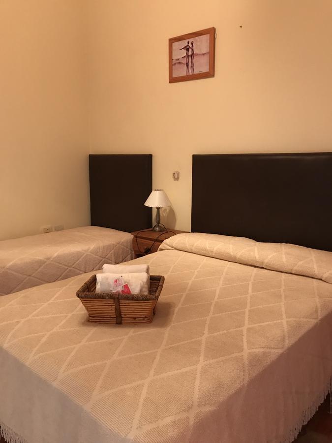 Hotel El Colonial Bagian luar foto